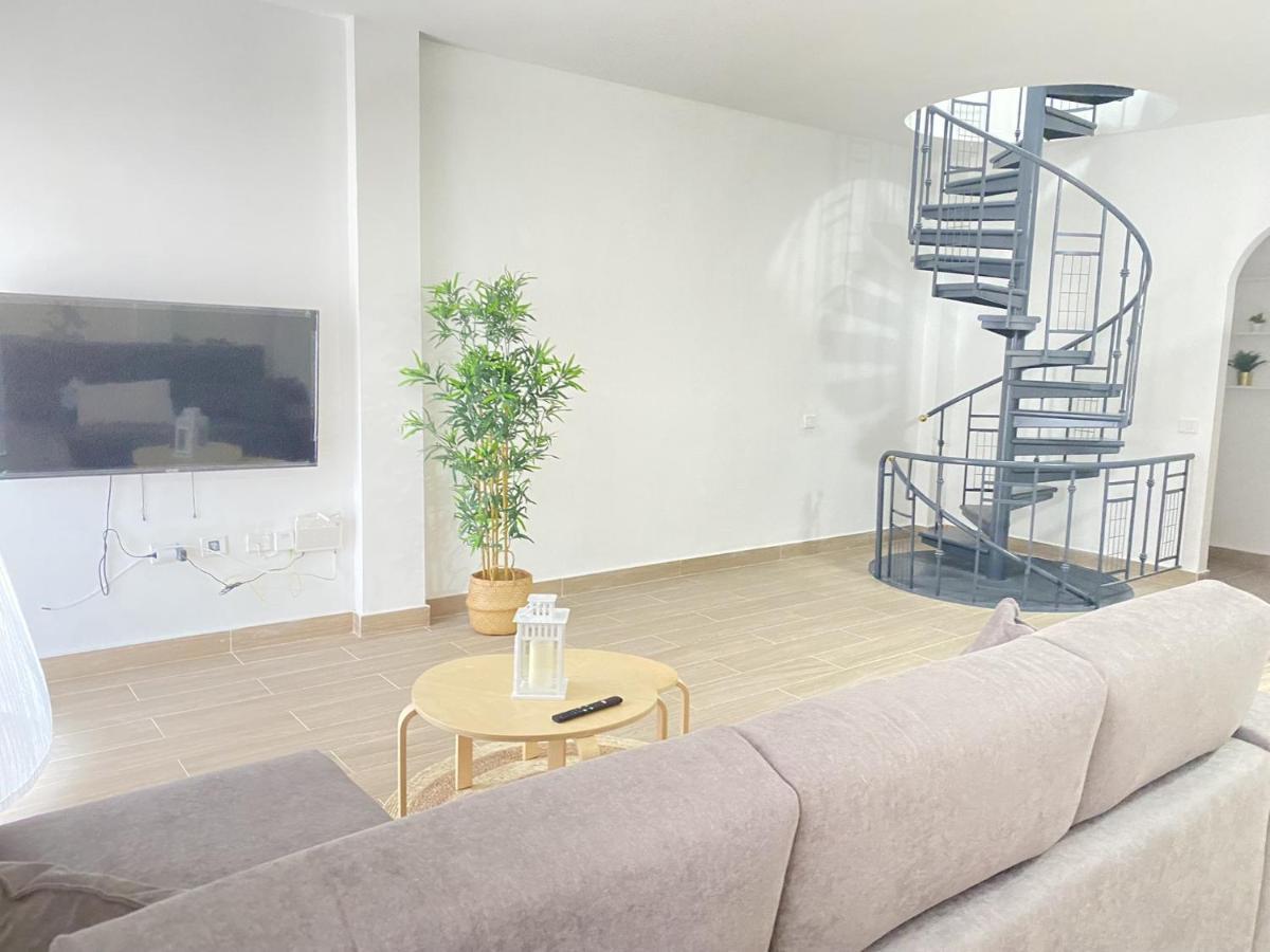 Homeforguest Two Bedroom Apartment With Pool And Terrace Caleta De Fuste Exterior photo